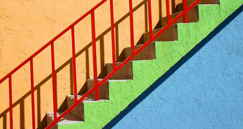 مراحل توسعه‌ی برنامه‌های آموزش کارکنان