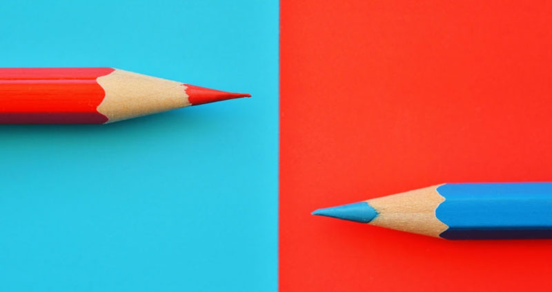 با افرادی که با شما متفاوتند، تعامل داشته باشید