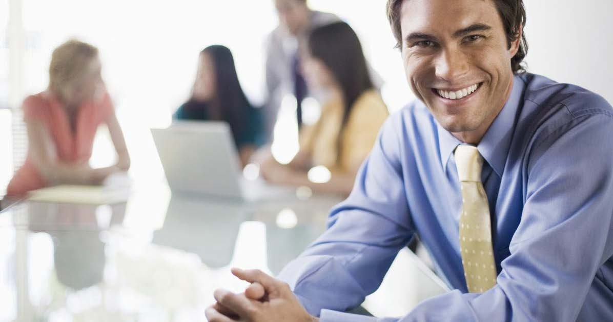 Akių kontaktas – svarbus bendravimo su klientas etapas - Psichologija