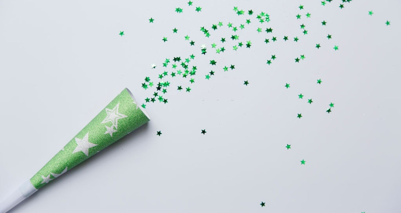 سوالهای غیرمنتظره برای ایجاد صمیمیت بیشتر آماده کنید- درون گرا