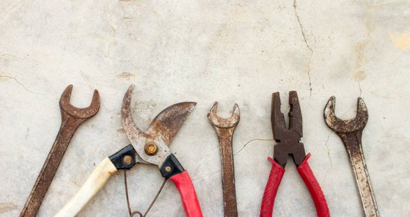 از چه ابزاری برای انجام کار استفاده میکنید؟- سؤالات اولین روز کاری