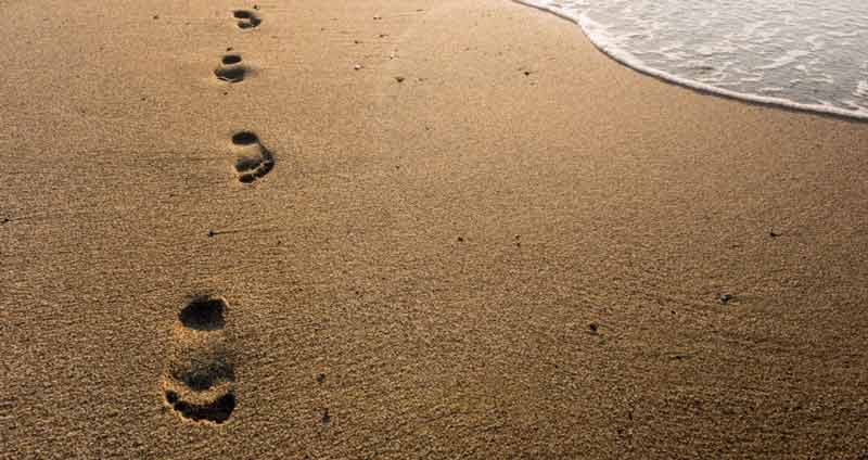 برای درمان خودشیفتگی با گذشتهی خود کنار بیایید