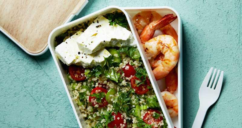 از رژیم غذایی سالم و متعادلی پیروی کنید - اعتماد به نفس