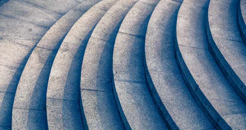 قدم بعدی خود را با دقت انتخاب کنید