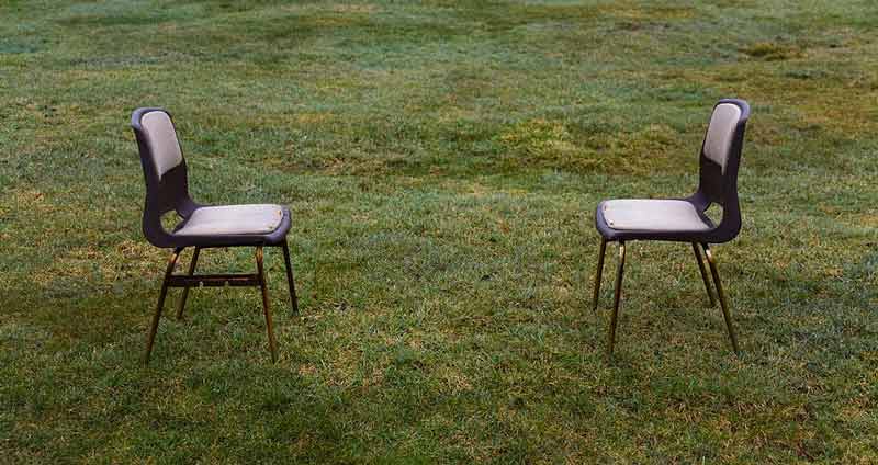 چگونه با افراد خودشیفته رفتار کنیم؟