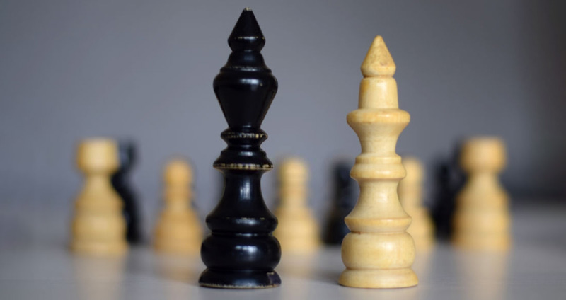 چه زمانی میتوان از سبک رهبری دستوری استفاده کرد