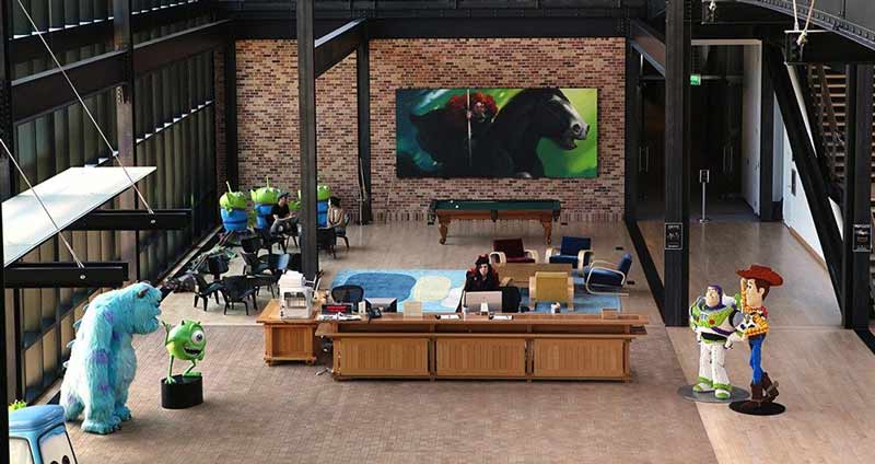 عکس شرکت پیکسار(PIXAR)