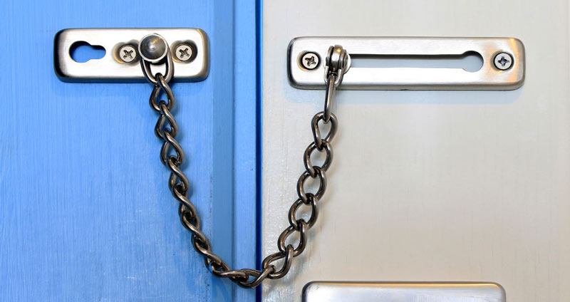 مخالفت با رئیس- وقتی به صورت غیرمستقیم از شما انتظار وفاداری میرود