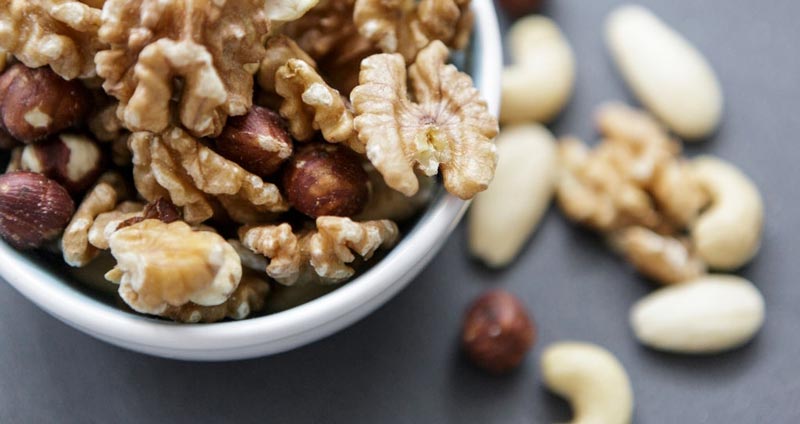 آجیل ها برای تقویت سیستم ایمنی بدن در محیط کار