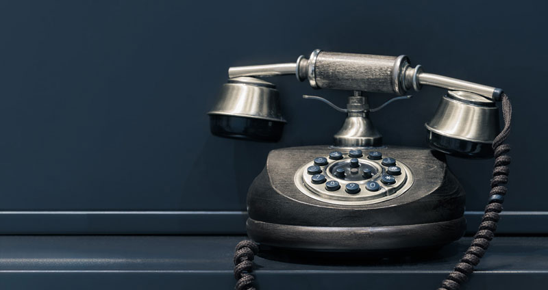 با مشتریان تماس بگیرید