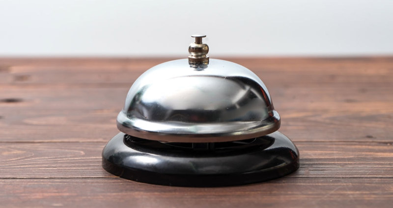 برای مسئولیت پذیری از دیگران در محل کارتان سؤال کنید